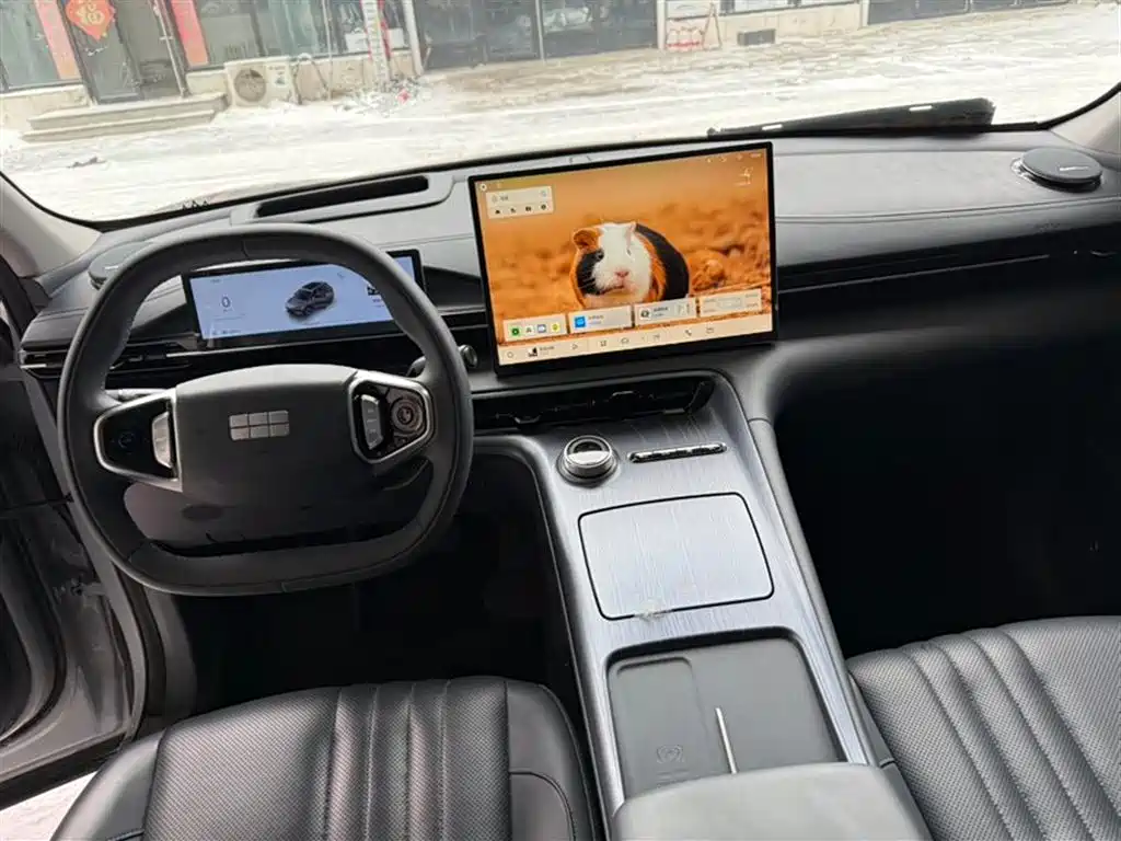 GEELY GALAXY GALAXY E5