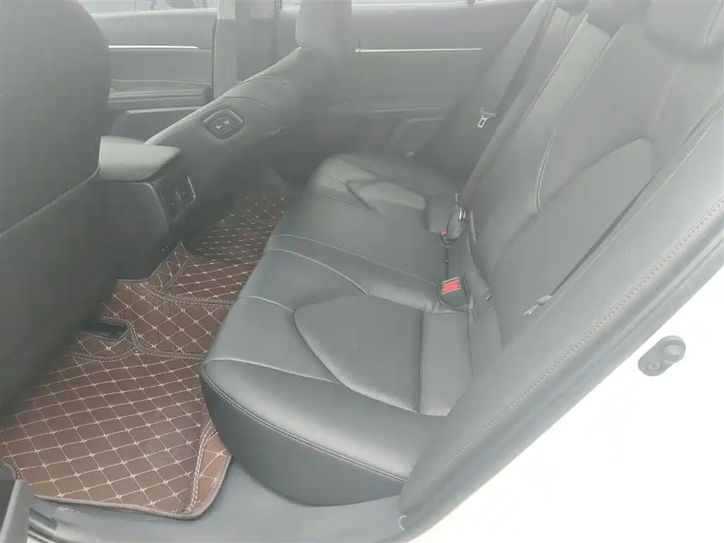 Toyota Camry 2023 2.0GVP Leading Edition фото 14