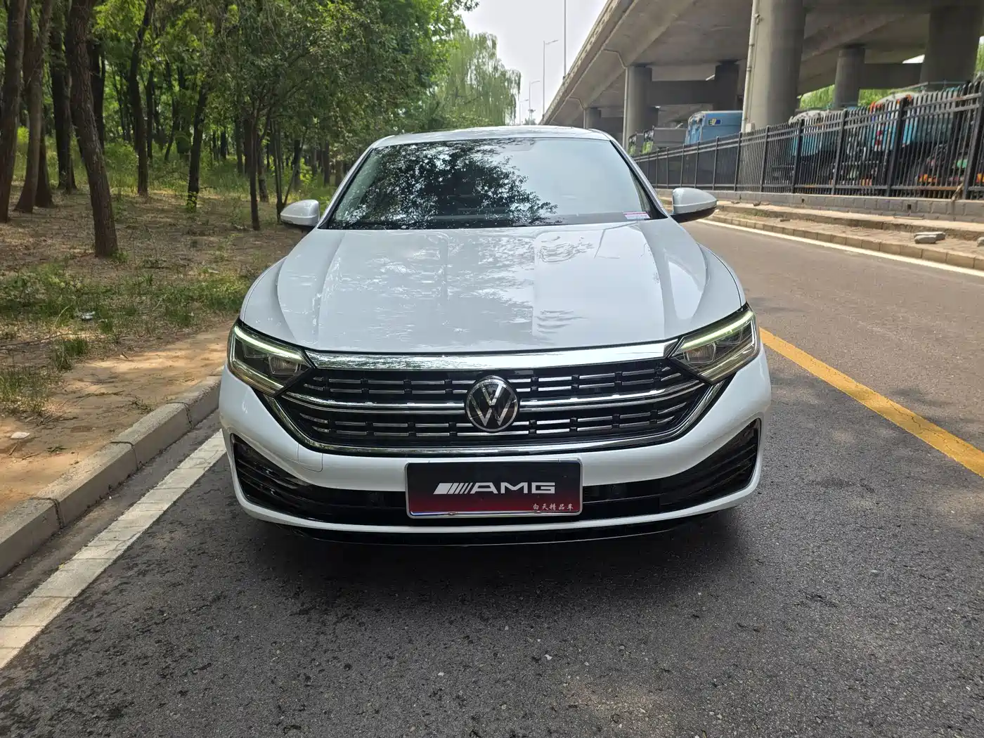 Volkswagen Sagitar 2023 300TSI DSG Surpassing Edition фото 2