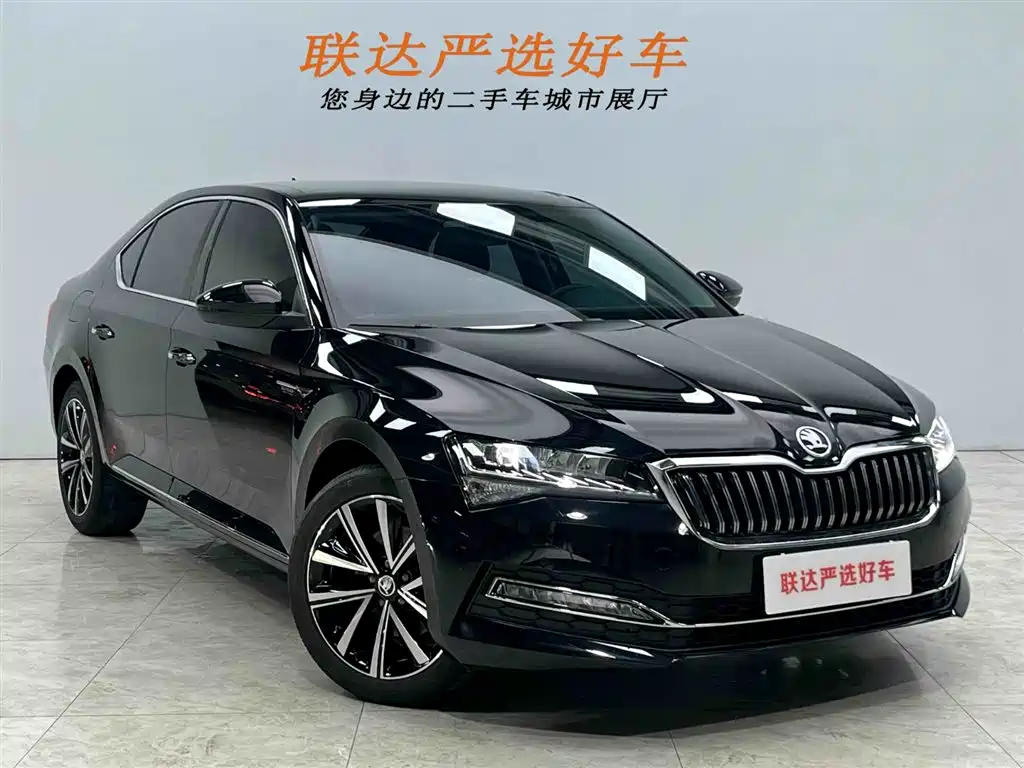 Škoda Superb 2024 TSI280 DSG Premium Edition фото 23