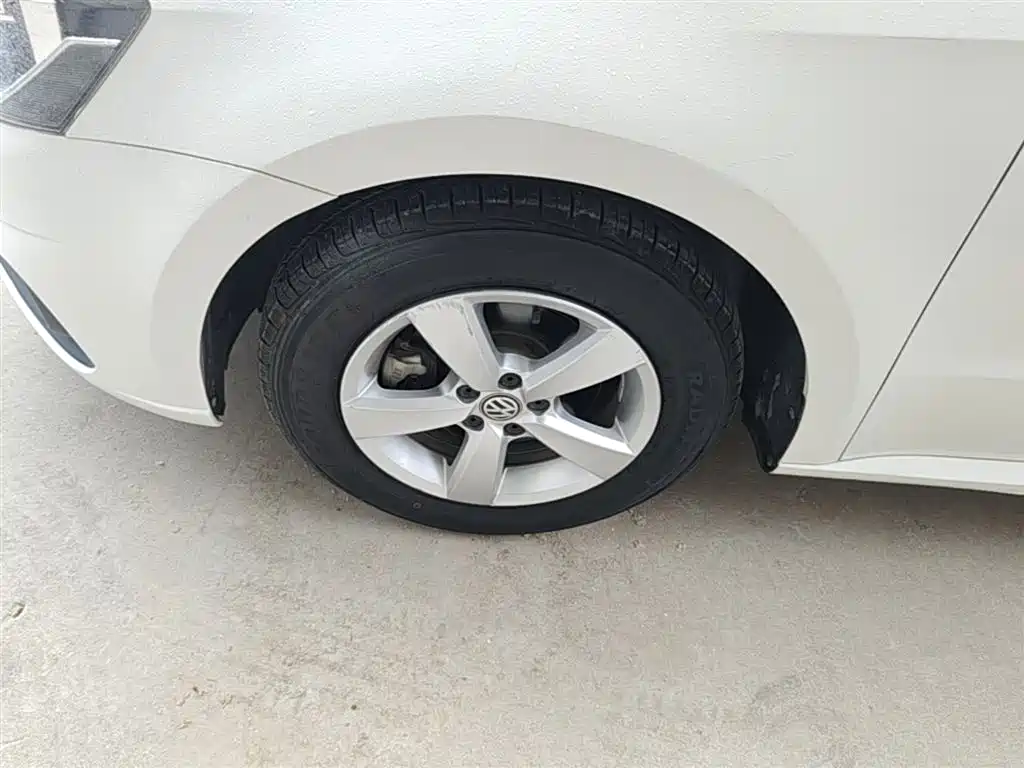 Volkswagen Lavida 2019 Lavida Start 1.5L Auto Trend (China VI) фото 23