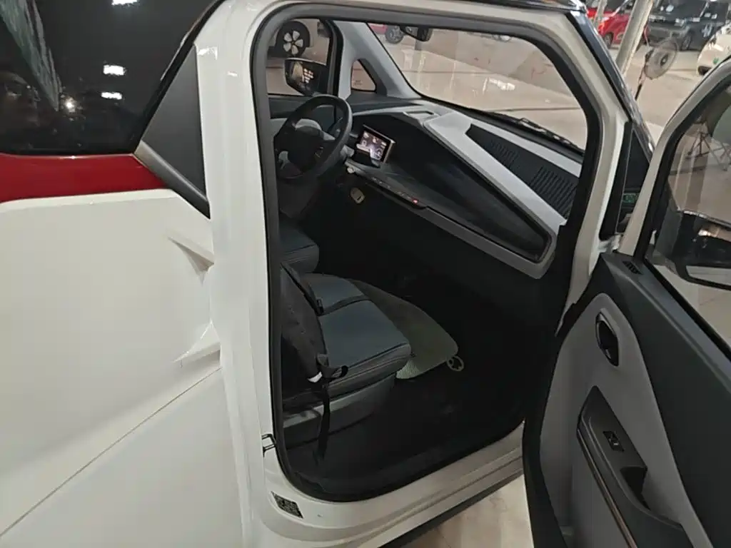 Wuling Motors Wuling NanoEV 2021 2021 Fun Edition