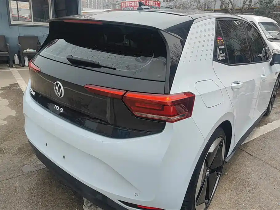 VOLKSWAGEN ID.3