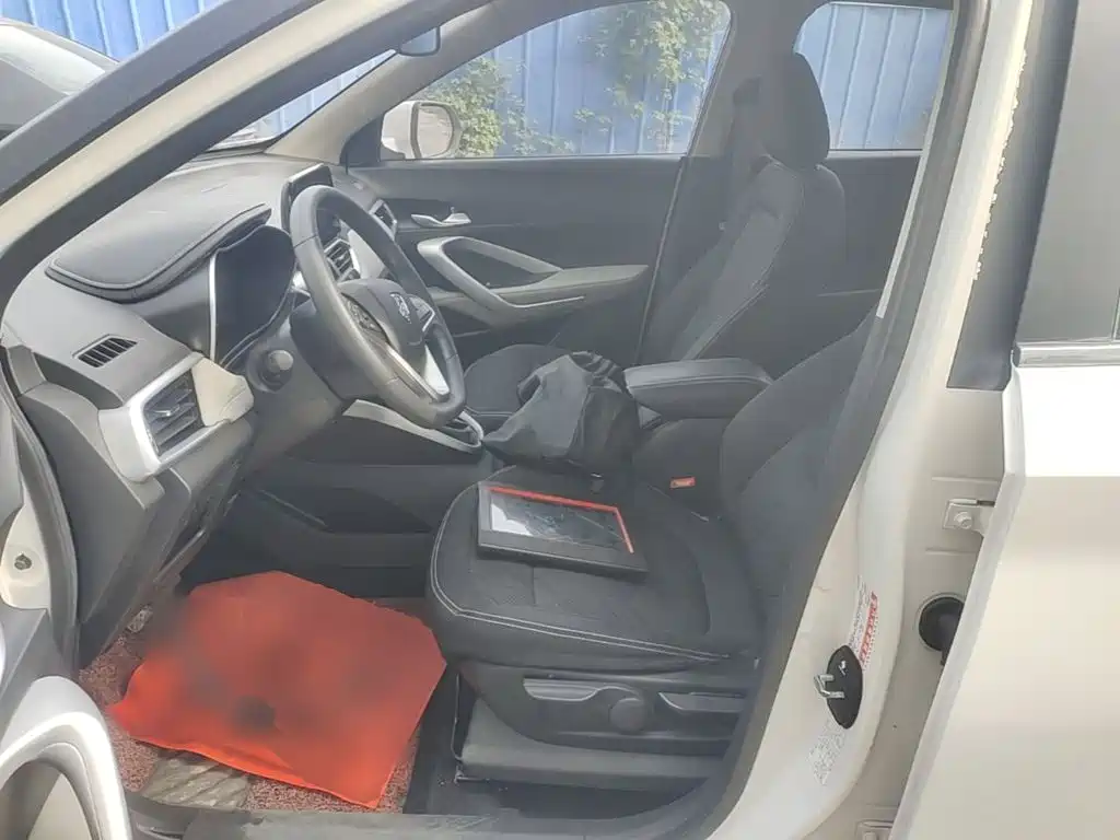 Baojun 510 2019 2019 1.5L CVT Joy Edition China VI