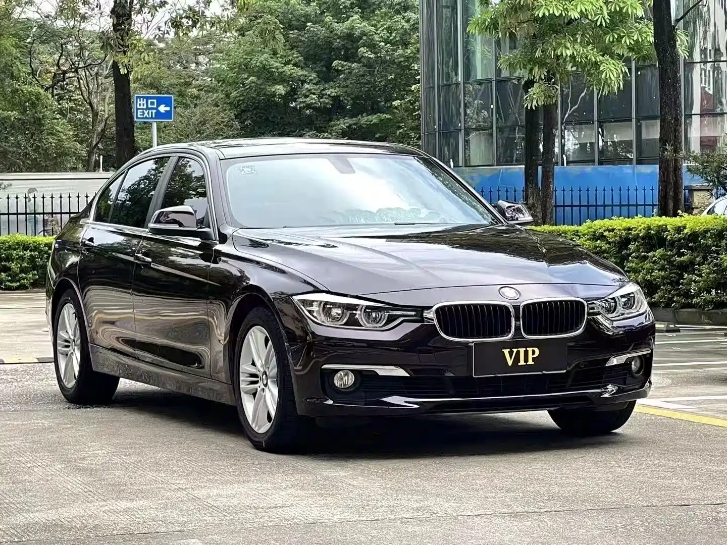 Фото 3 - BMW 3 Series