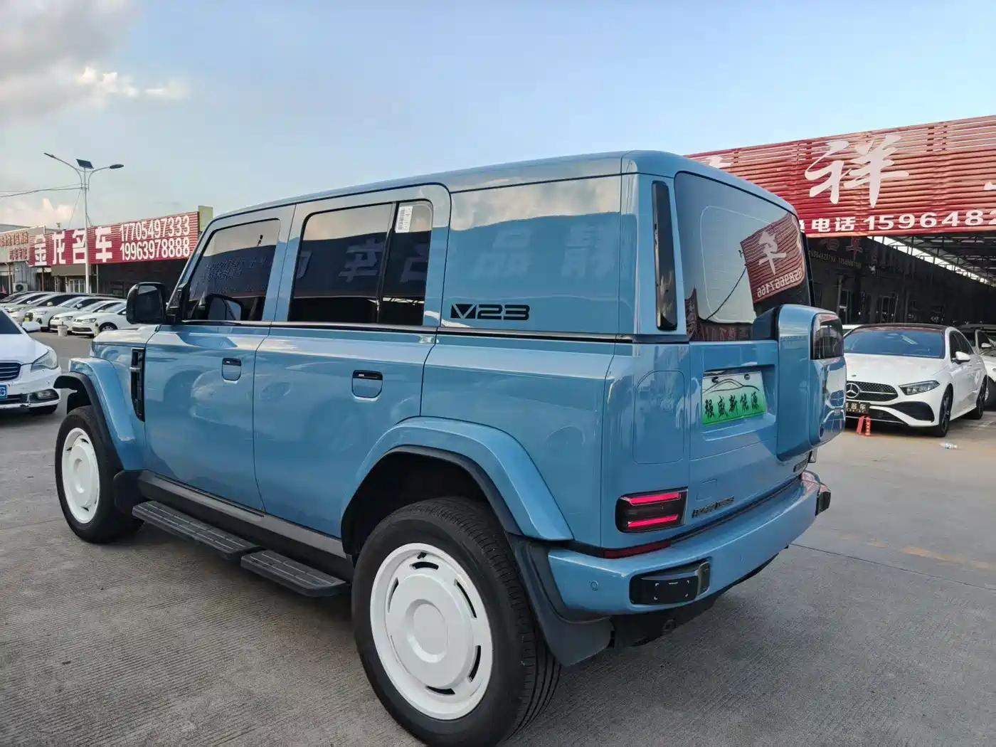Photo 7 - iCAR V23