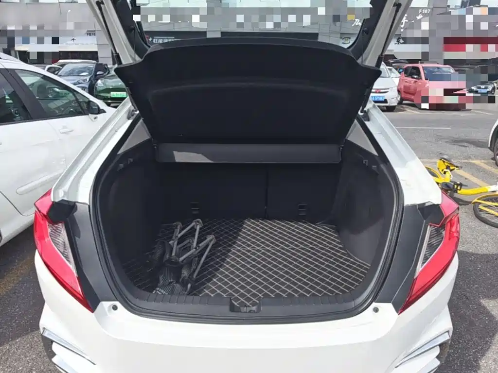 Honda Gienia 2018 2017 1.5L CVT Comfort Edition