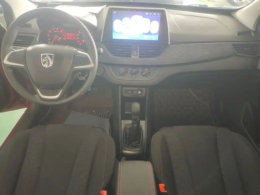 Baojun 310 2018 2016 1.2L Manual Comfort Model