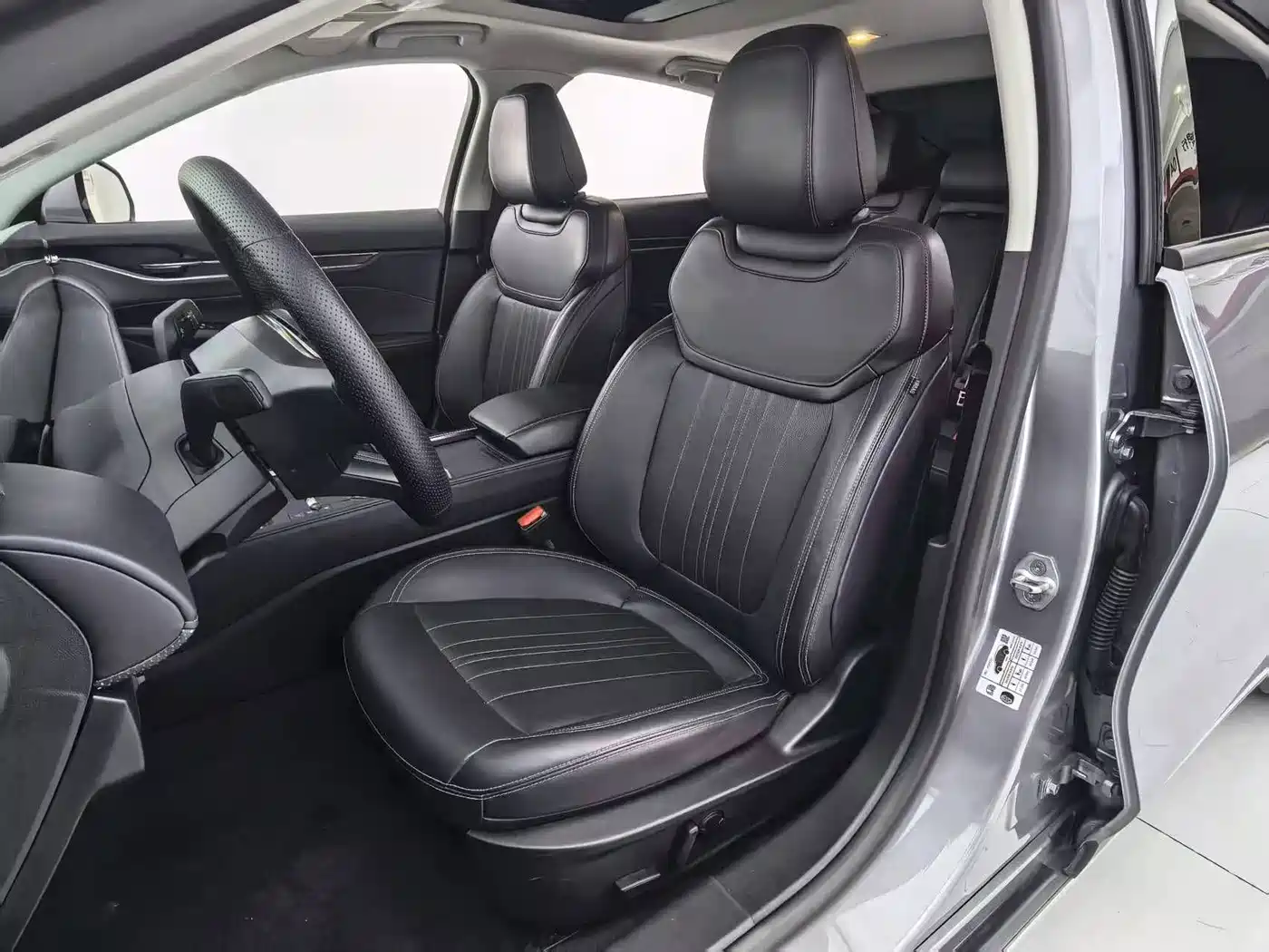 Ford Mondeo 2025 2025 2.0T EcoBoost Luxury