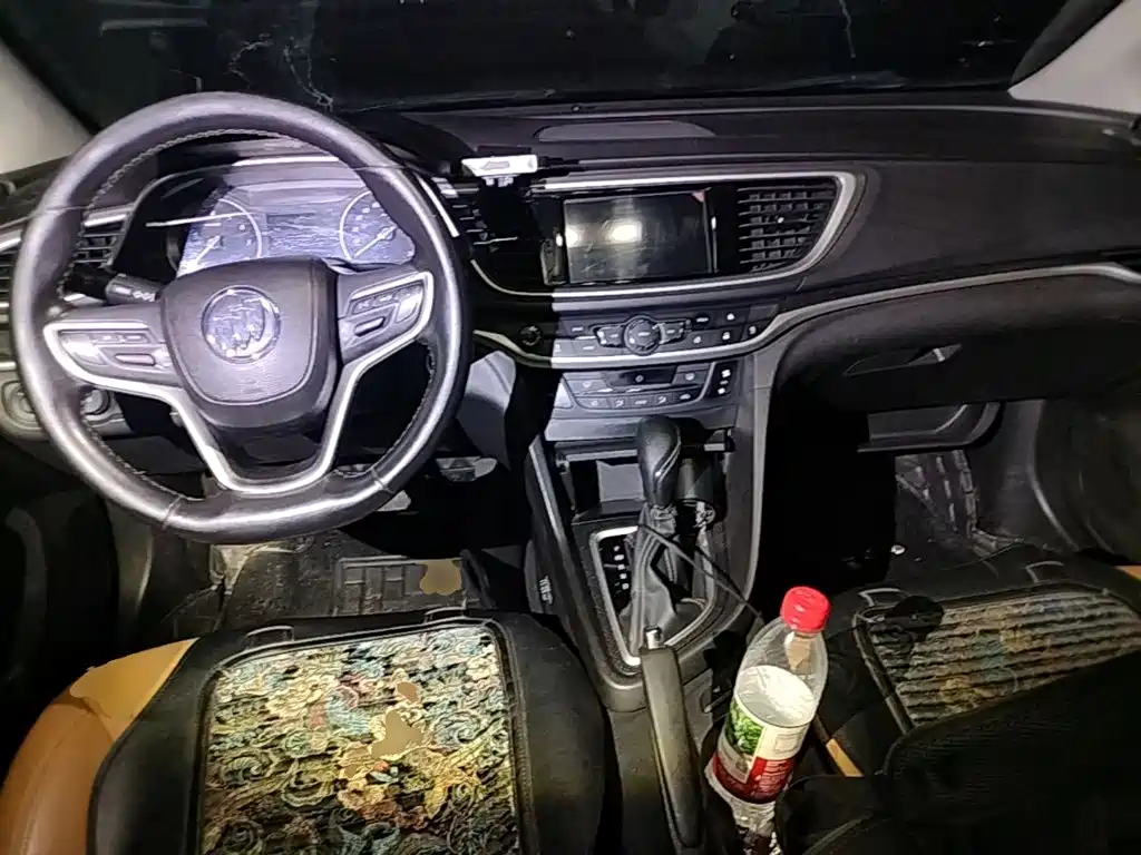 Фото 14 - Buick Excelle