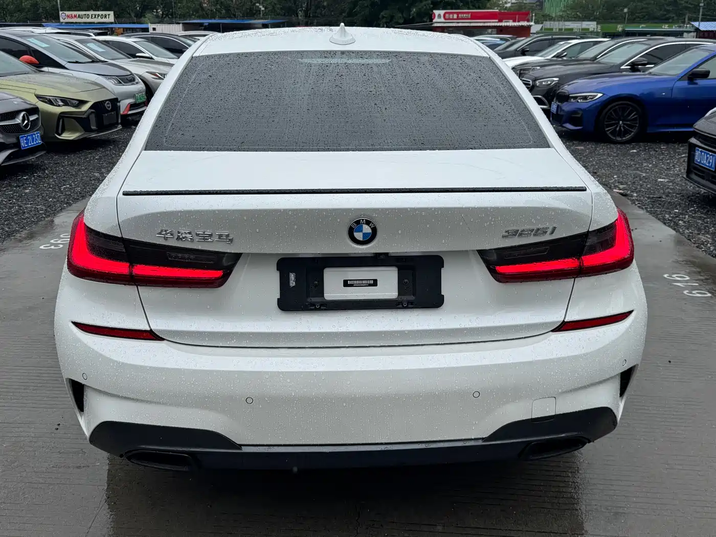 BMW 3 Series 2022 325i M Sport Shadow Edition фото 6