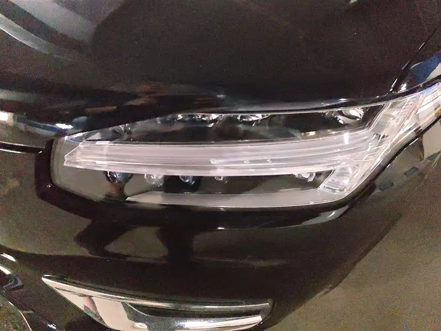 VOLVO XC90 PLUG IN HYBRID