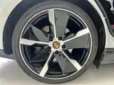 Фото 8 - Porsche Taycan