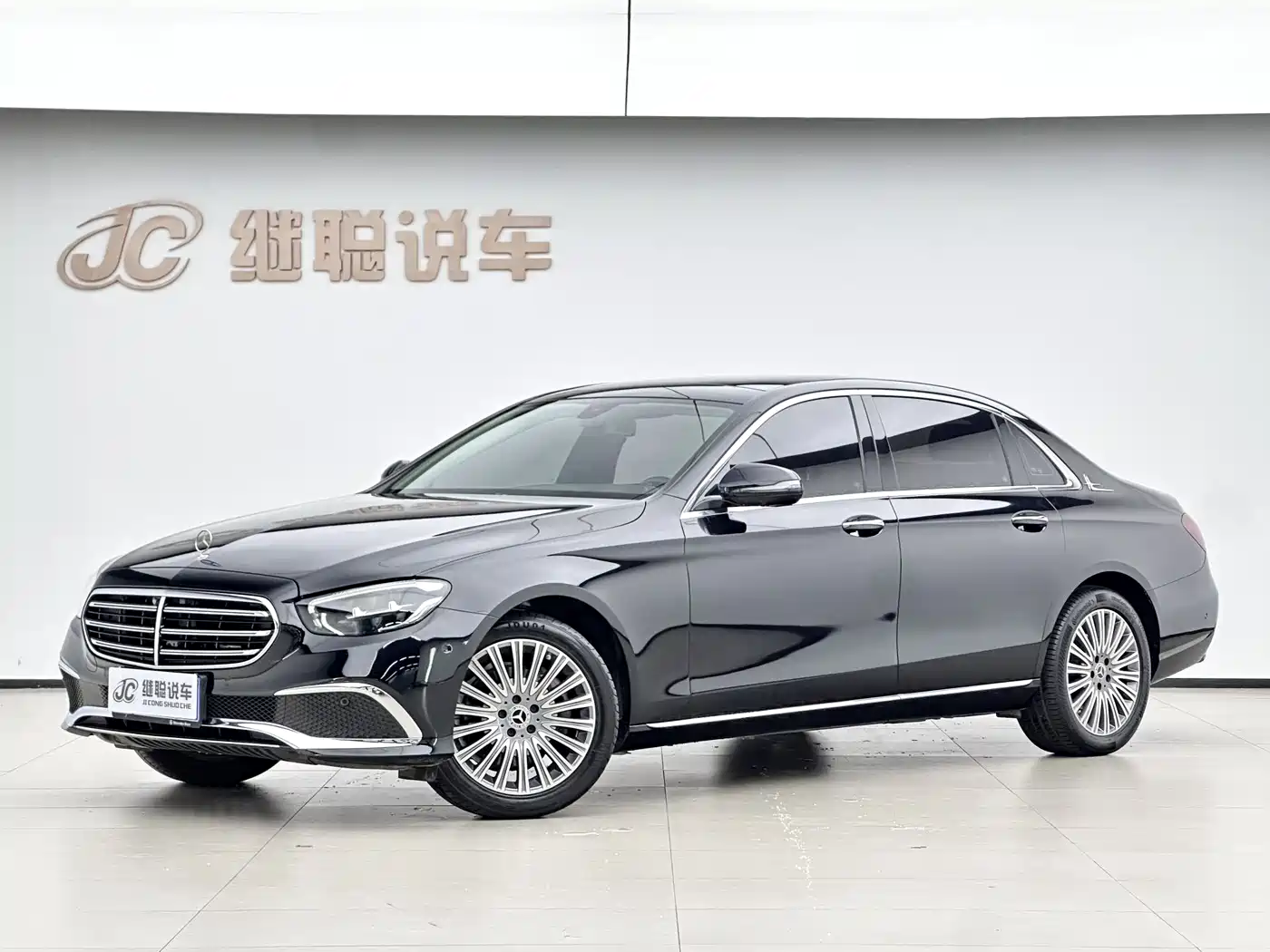 Mercedes-Benz E-Class 2023 E 300 L Luxury