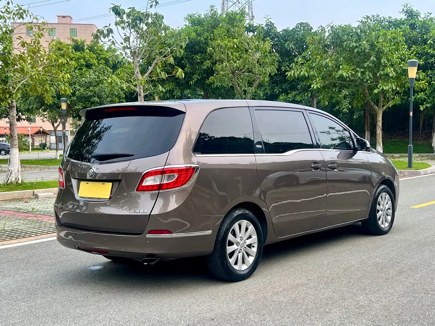 Фото 7 - Buick GL8