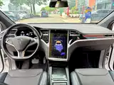 Фото 16 - Tesla Model X