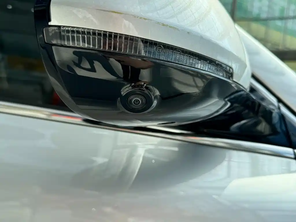 Aito M7 2023 2022 1.5T AWD Luxury Edition