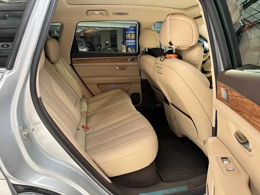 Aito M7 2023 2022 1.5T AWD Luxury Edition
