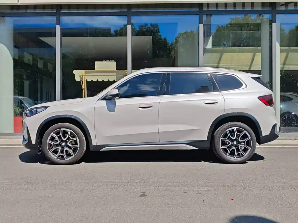 2026 BMW X1