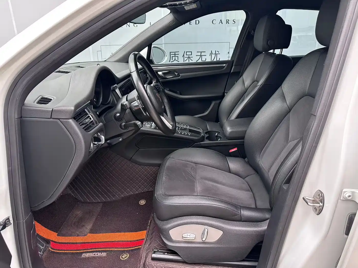 Porsche Macan 2018 Macan 2.0T фото 4