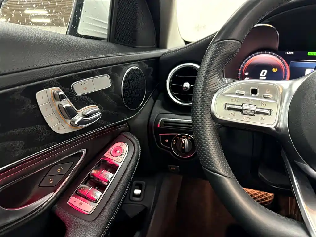 Mercedes-Benz C-Class 2020 Facelift C 260 L Sport фото 17