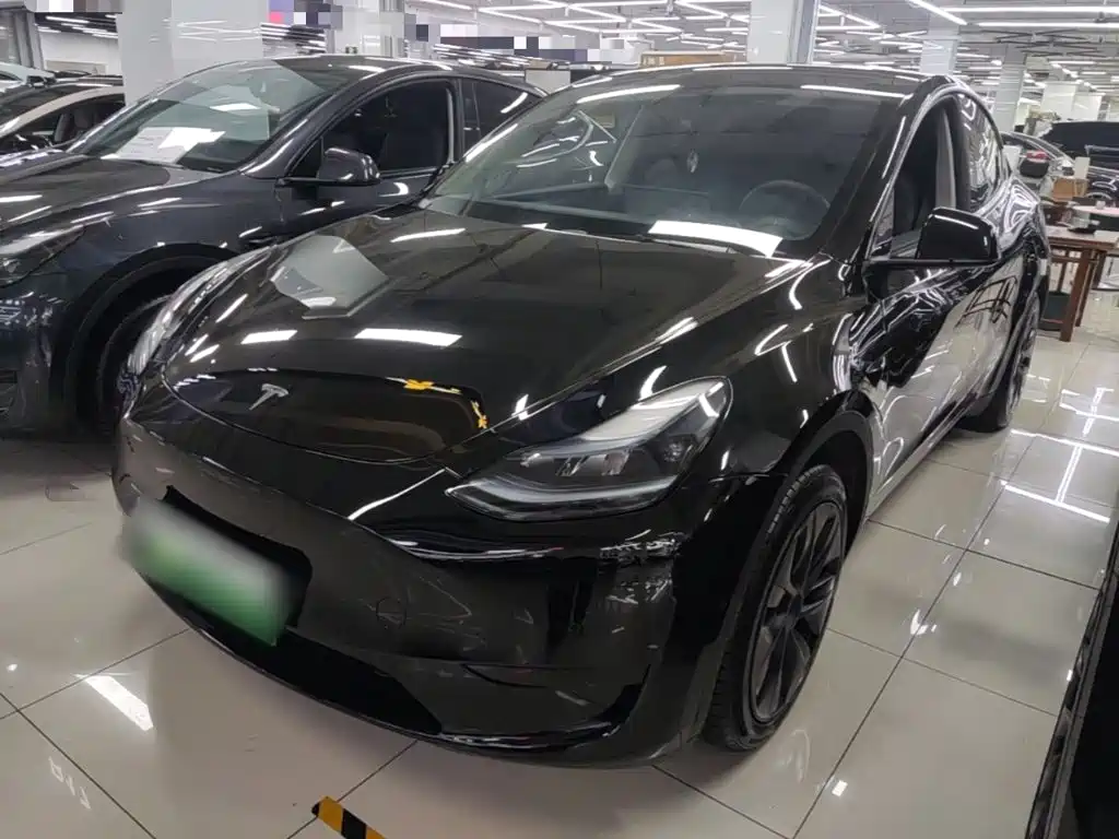 Photo 1 - Tesla Model Y