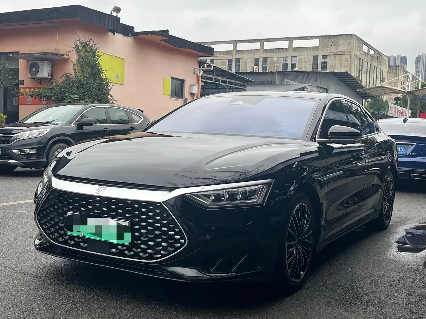 BYD Han 2022 DM-i 121KM Premium Edition