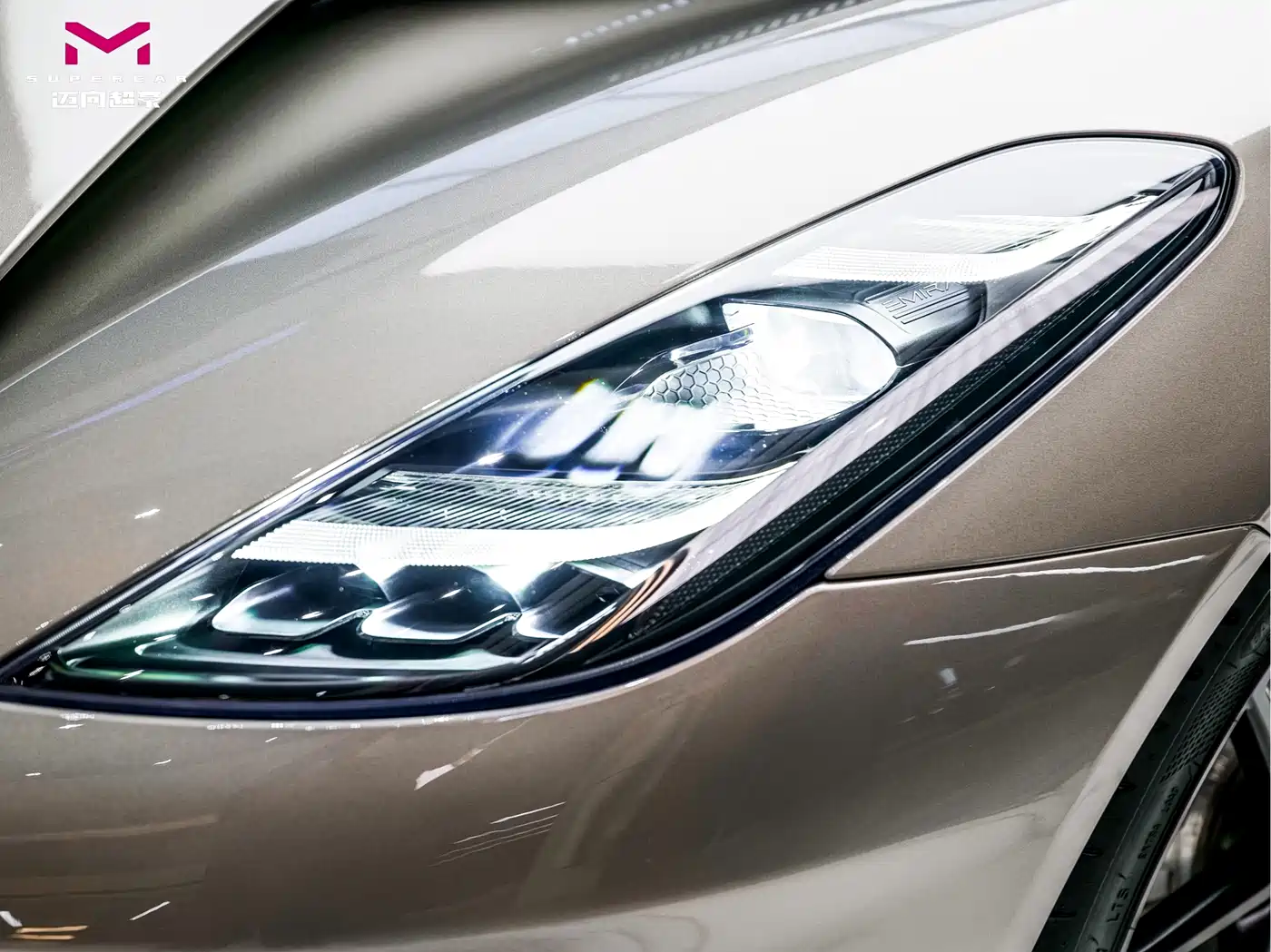 Lotus Cars EMIRA 2021 2.0T DCT First Edition фото 6