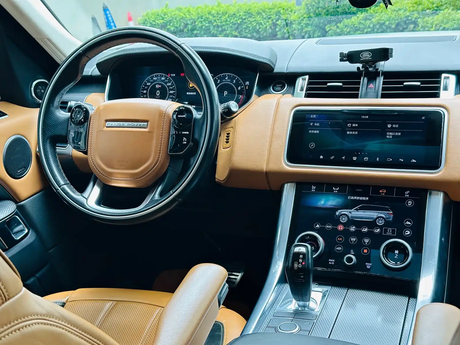 Фото 5 - Land Rover Range Rover Sport