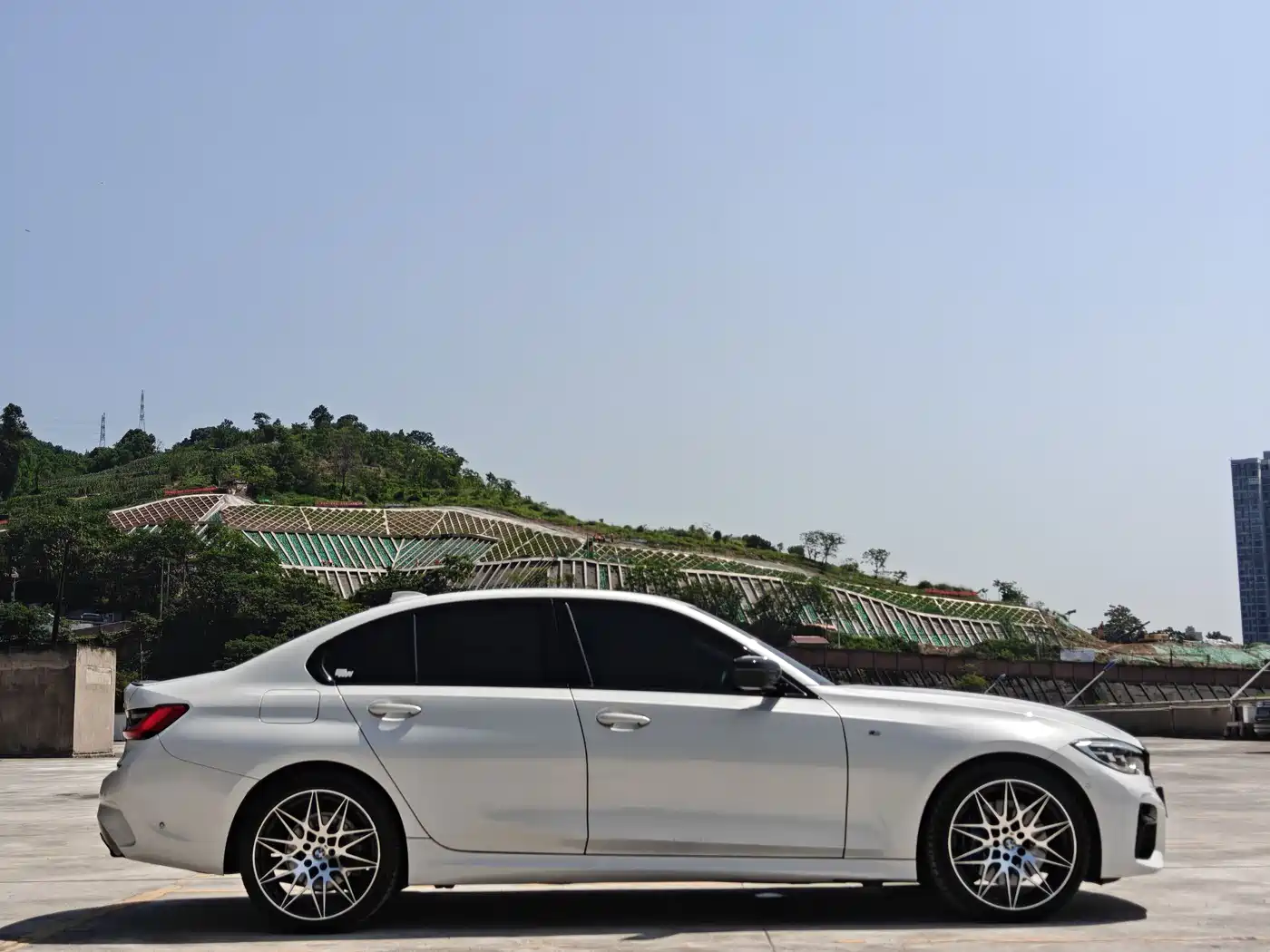 BMW 3 Series 2020 Facelift 325i M Sport Night Edition фото 8