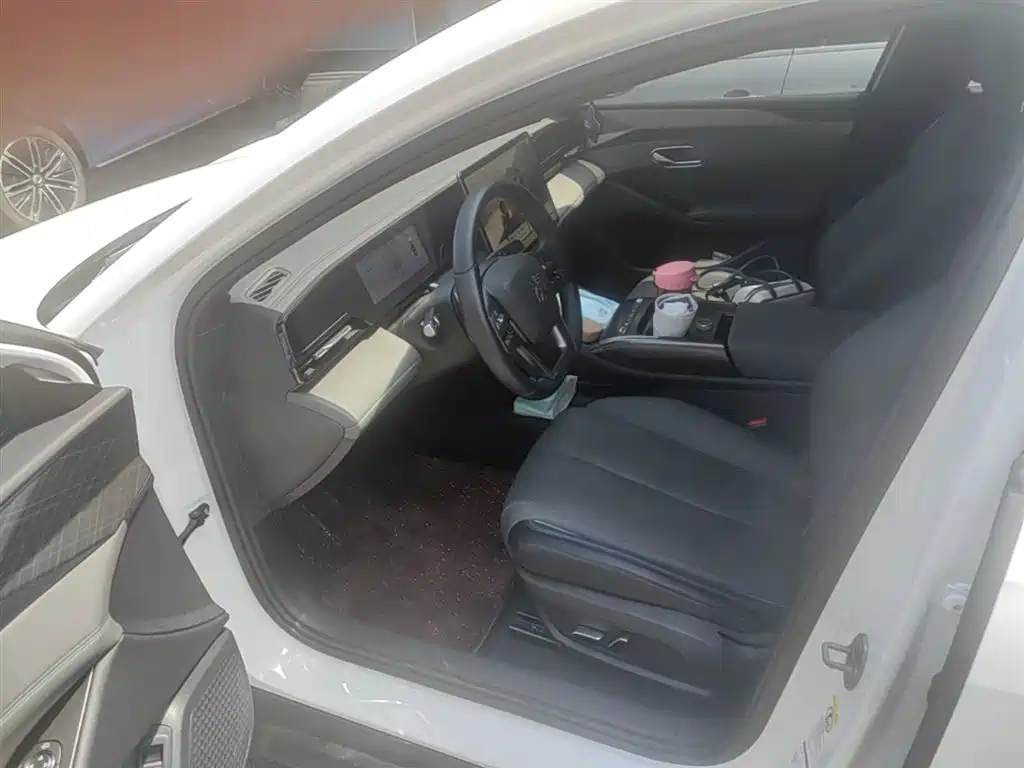 BYD Qin L 2025 Model EV 545KM Excellence Edition фото 16