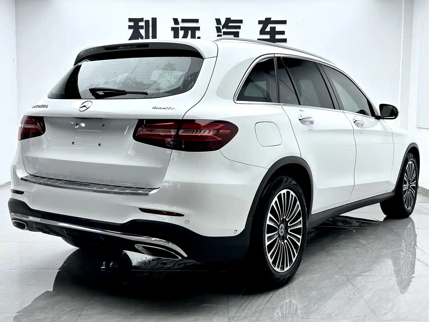 Mercedes-Benz GLC 2019 GLC 260 4MATIC Dynamic фото 15