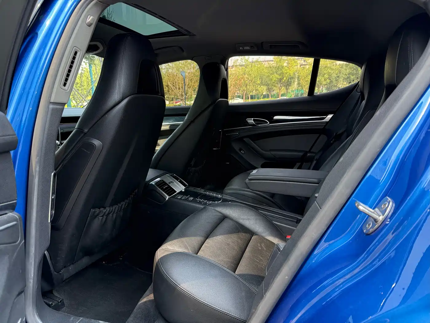 Фото 7 - Porsche Panamera