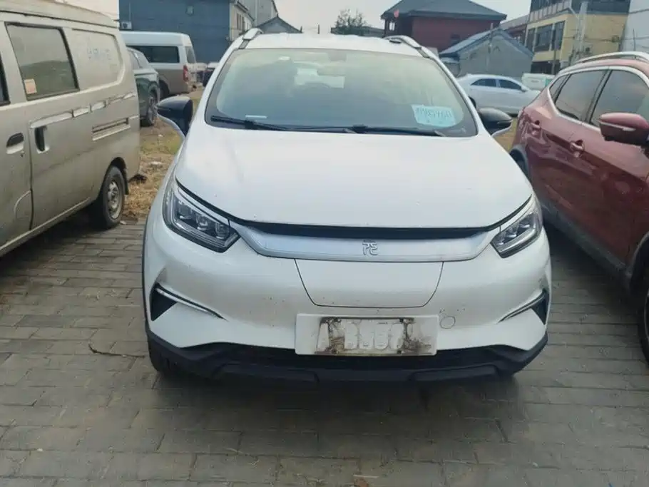 BYD Yuan Pro 2022 2021 401KM Luxury Model