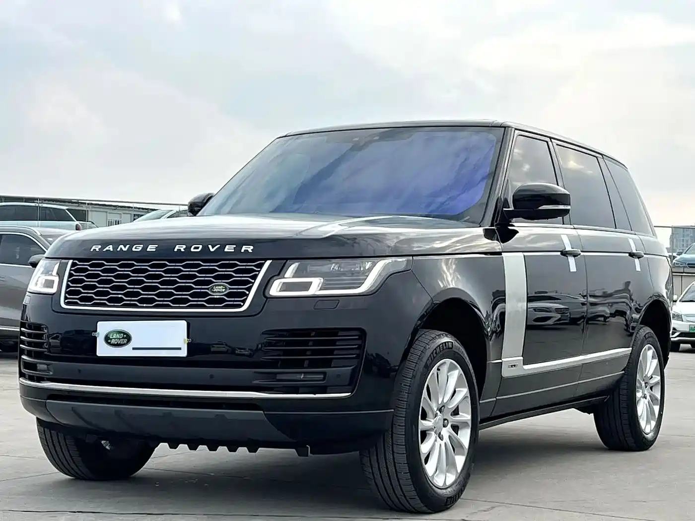 Land Rover Range Rover 2018 3.0 SC V6 Vogue Heritage Extended Edition