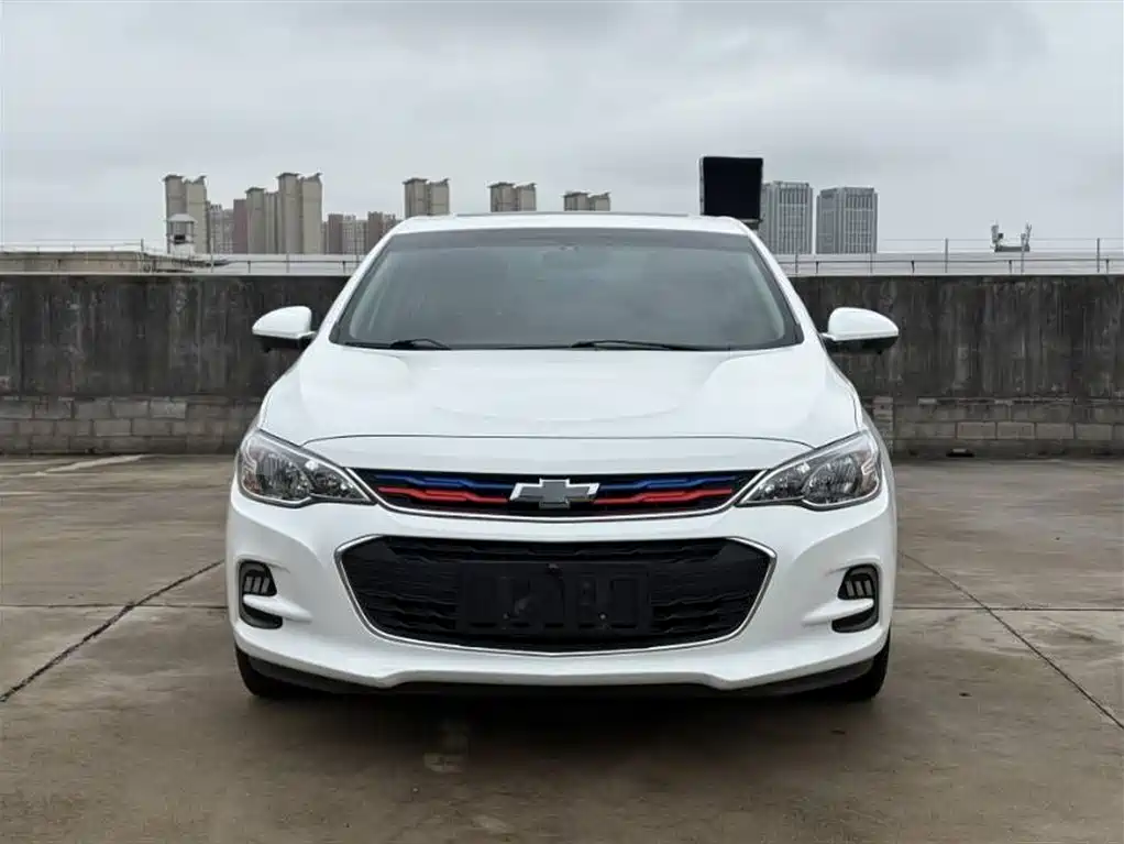 Chevrolet Cavalier 2019 320 Auto Sunroof Enjoyment Edition фото 2