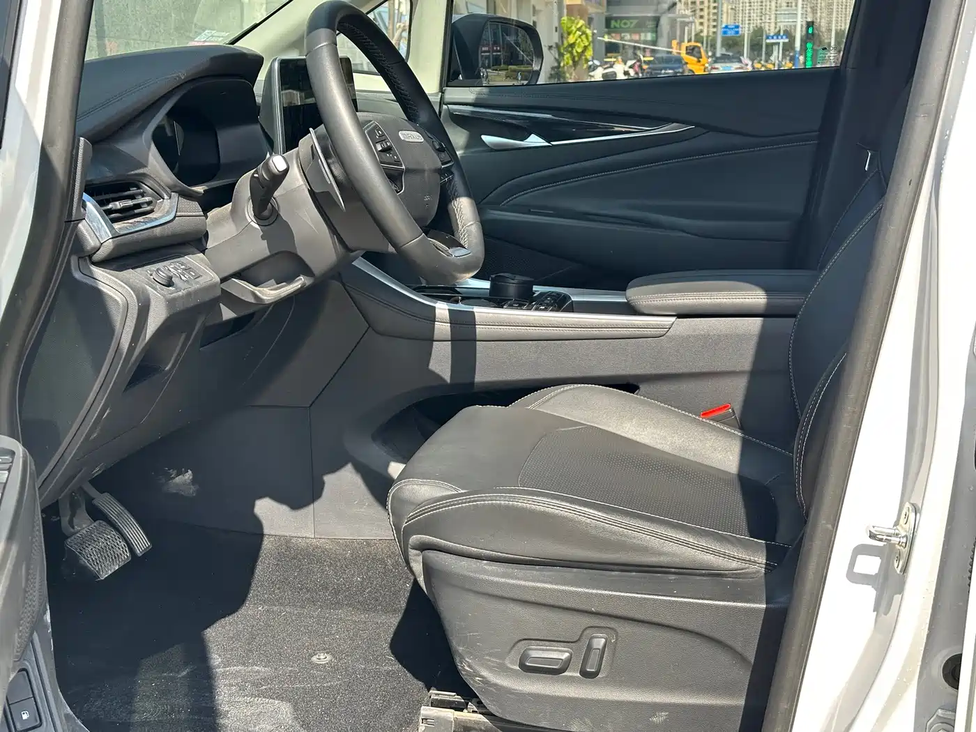 SAIC MAXUS CHASE G50