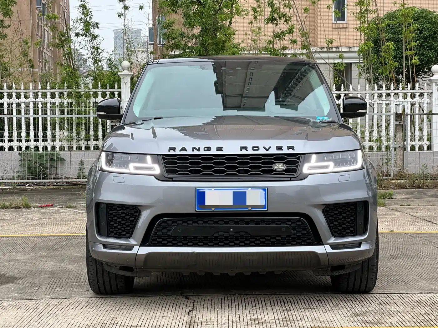 Land Rover Range Rover Sport 2020 3.0 L6 HSE DYNAMIC фото 2