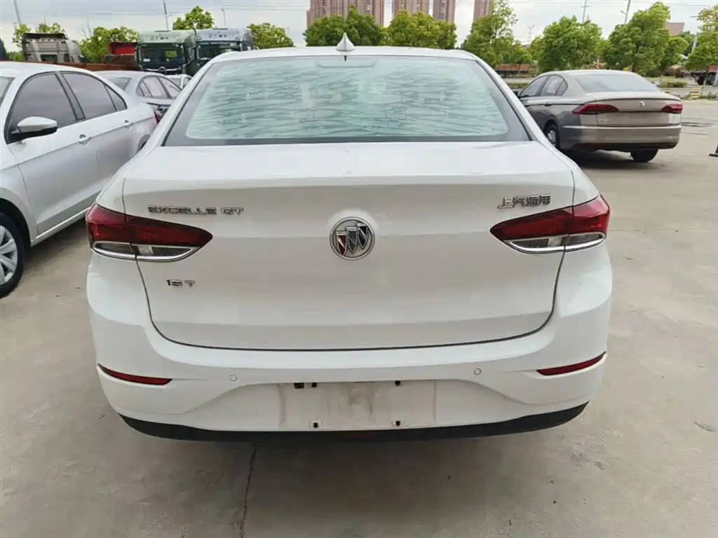 Buick Excelle 2018 15T DCT Progressive (China V) фото 6