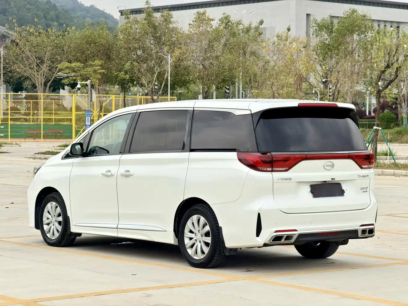 GAC Trumpchi Trumpchi M8 2020 Pilot 390T Premium Edition фото 6