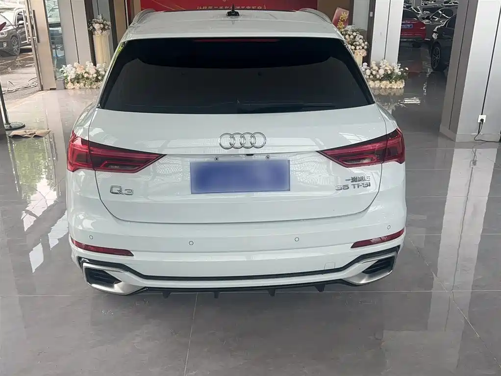 Audi Q3 2024 35 TFSI Fashion Sport фото 21