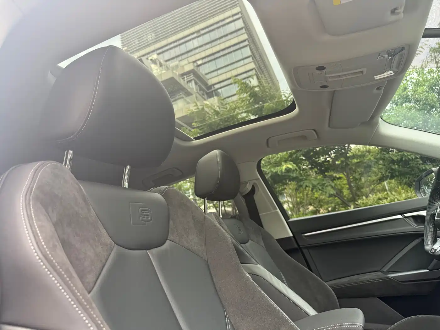 Audi Q3 Sportback 2022 40 TFSI Fashion фото 17