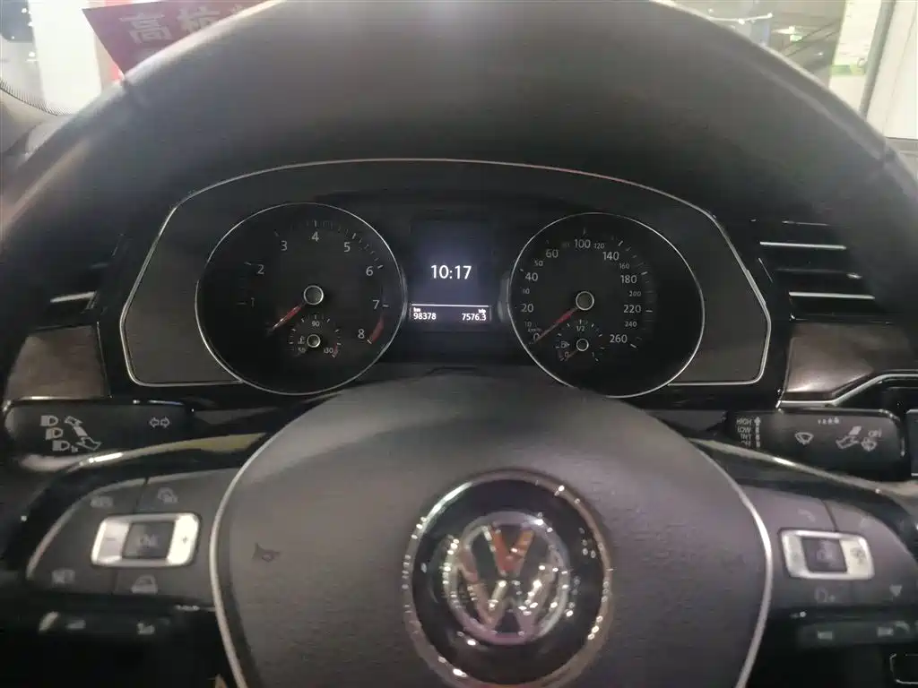 Volkswagen Magotan 2018 380TSI DSG Luxury фото 5