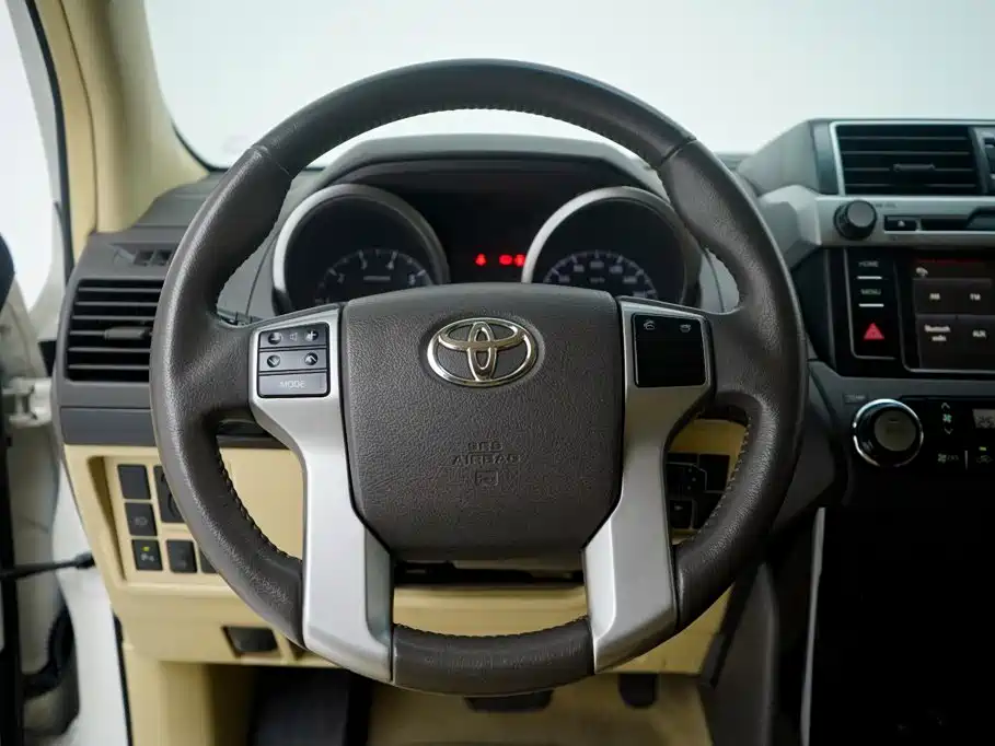 Toyota Prado (Import) 2016