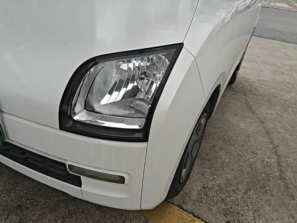 Wuling Motors Wuling Air ev 2024 2023 Model 2-Seater Standard Edition