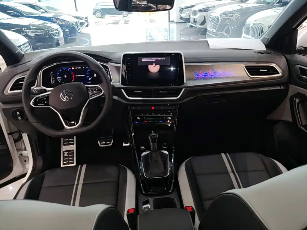 Volkswagen T-Roc, миниатюра 10