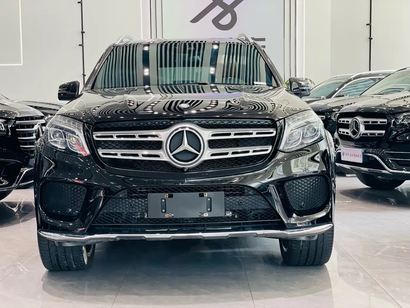 Mercedes-Benz GLS 2016 GLS 400 4MATIC Luxury фото 2