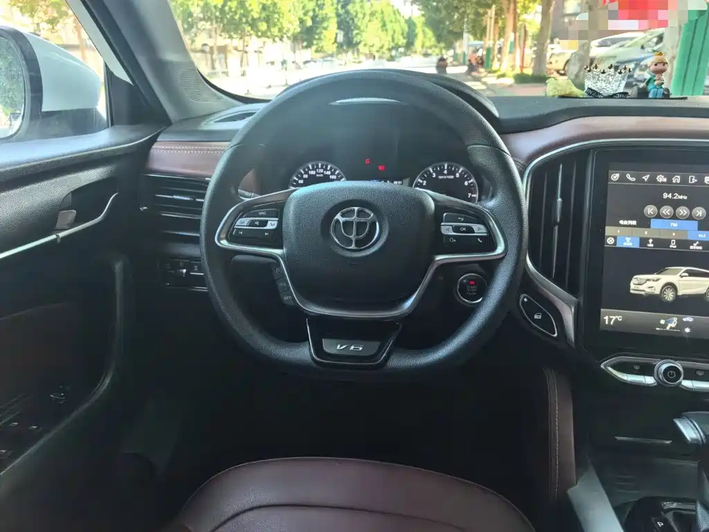 Zhonghua V6 2018 2018 1.5T Automatic Luxury