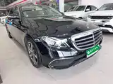 Фото 4 - Mercedes-Benz E-Class