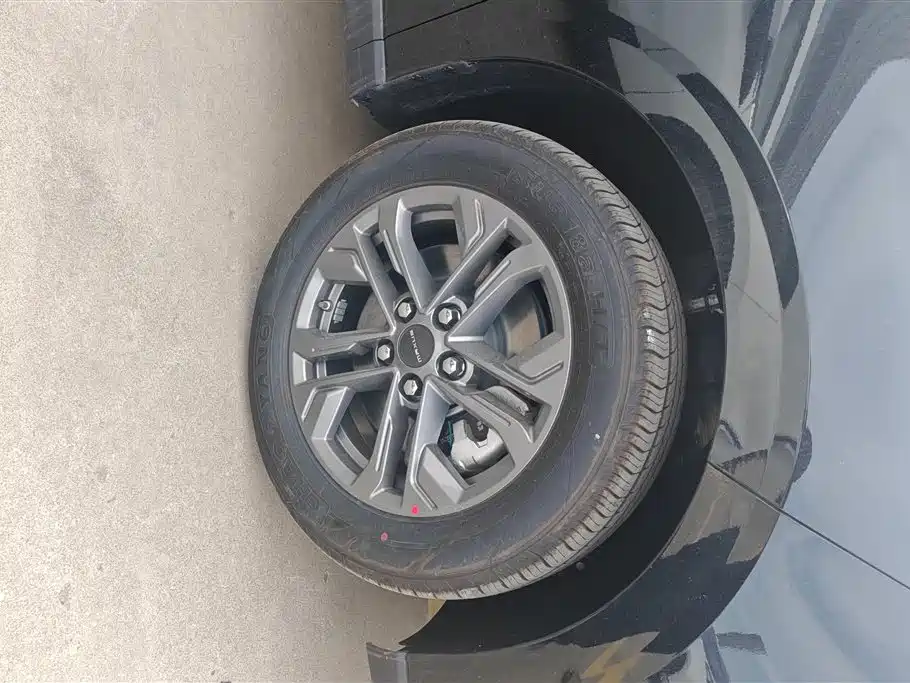 SAIC MAXUS CHASE G70